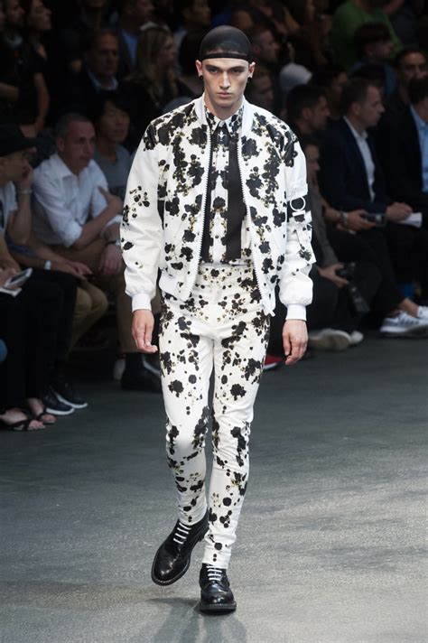 givenchy spring 2015 men|Givenchy Spring 2015 Menswear Collection .